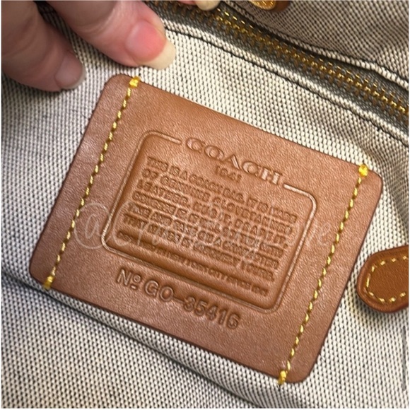 COACH 1941 GOTHAM LEATHER MESSENGER BAG 2016 FALL RUNWAY COLLECTION 35416 VGUC! - Picture 3 of 15